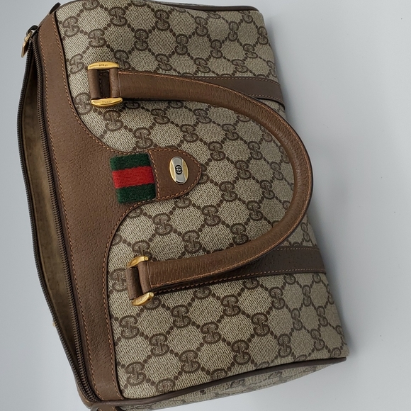 ๐ SOLD ๐ Gucci Vintage Boston Bag - Picture 13 of 14